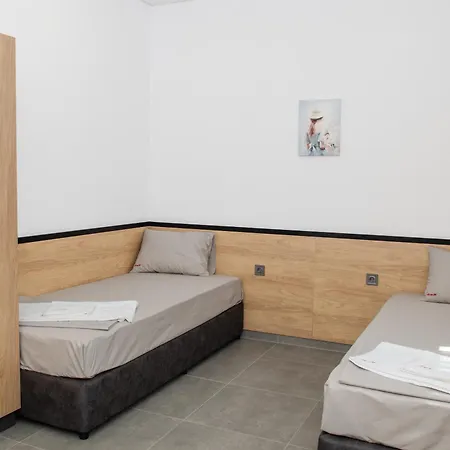 ко ни ко Hotel Stara Zagora