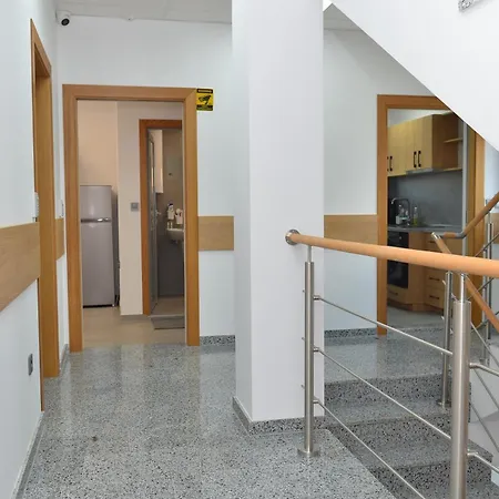 Hotel ко ни ко