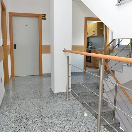 ко ни ко Hotel Stara Zagora